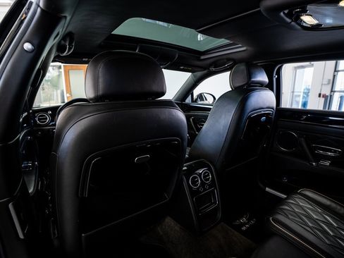 Used 2015 Bentley Flying Spur V8 image 52
