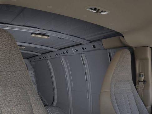 New 2025 GMC Savana 3500 image 24
