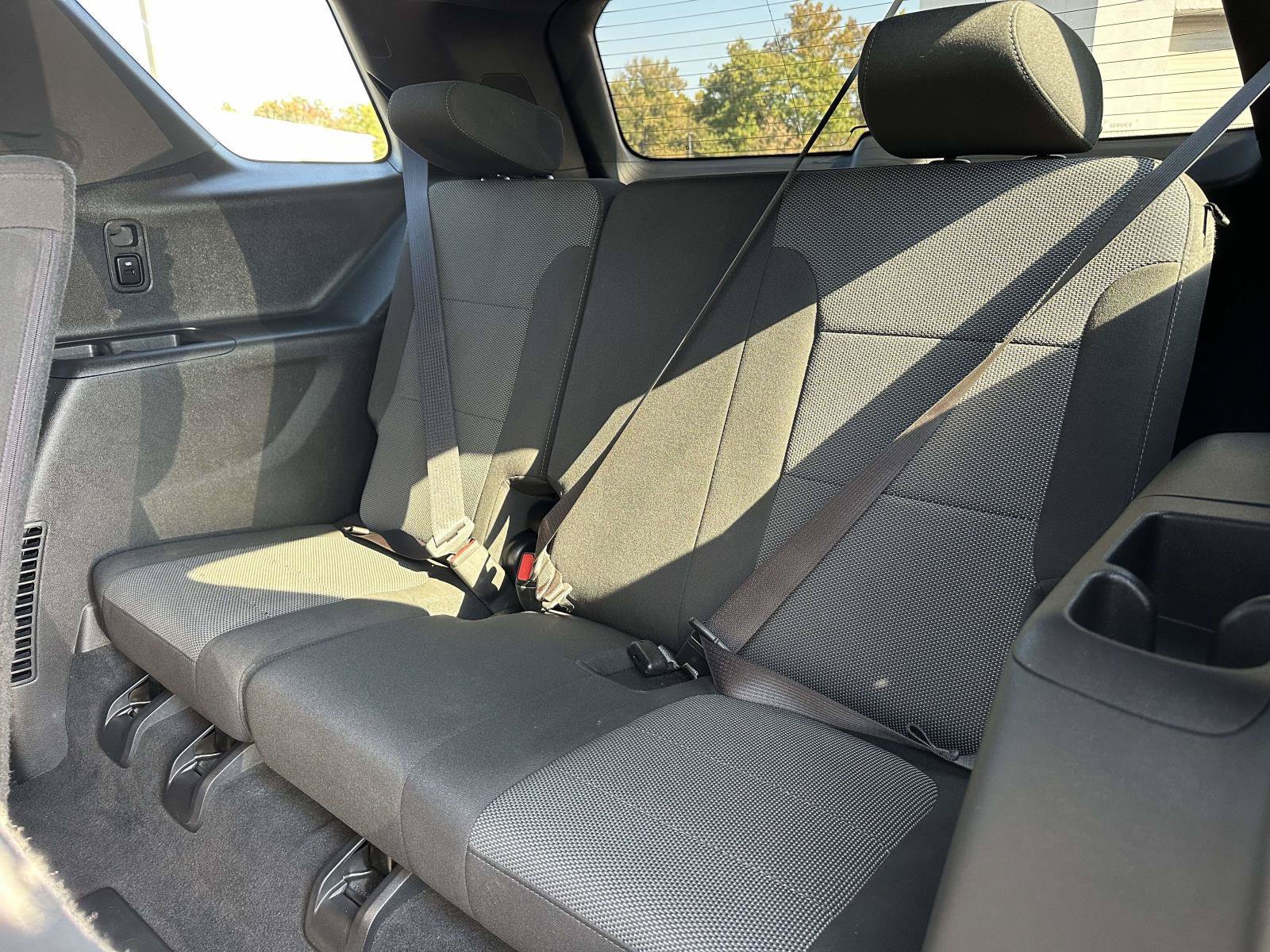 Used 2023 Chevrolet Traverse LT FWD image 25