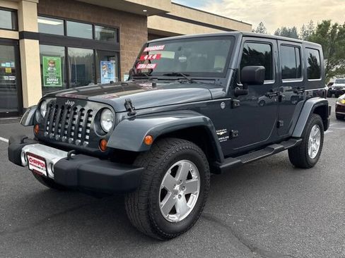 Used 2008 Jeep Wrangler Unlimited Sahara AWD/4WD image 1