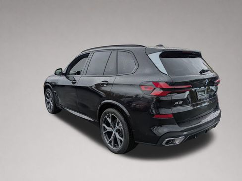 New 2026 BMW X5 xDrive40i w/ M Sport Package AWD/4WD image 6