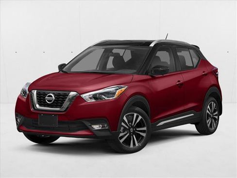 Used 2020 Nissan Kicks SR w/ SR Premium Package FWD image 1