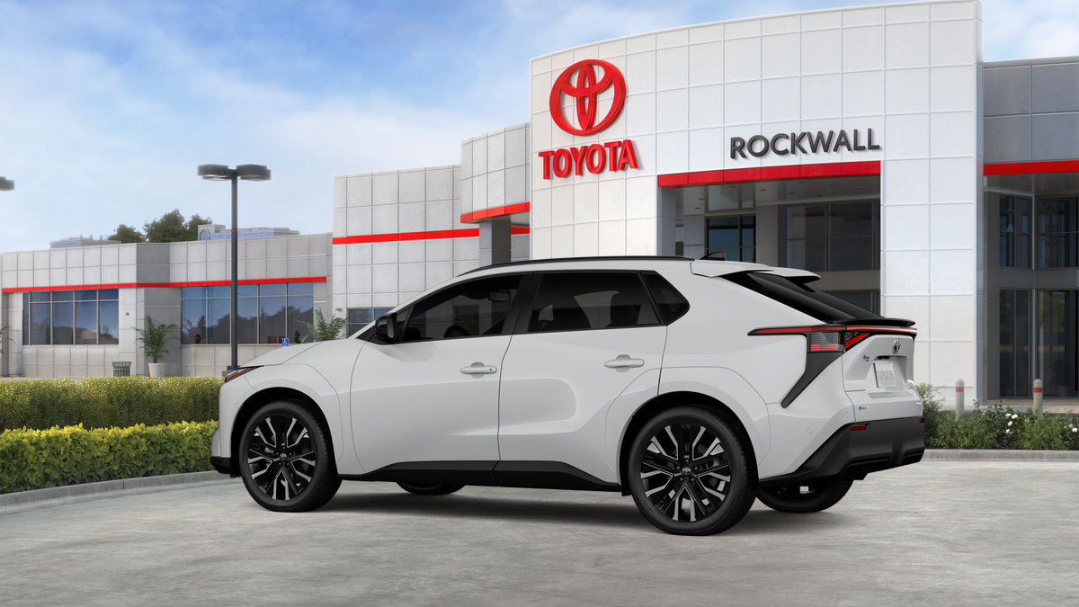 New 2027 Toyota bZ FWD image 36