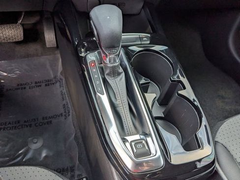 Used 2024 Chevrolet Trax LT w/ Driver Confidence Package image 12