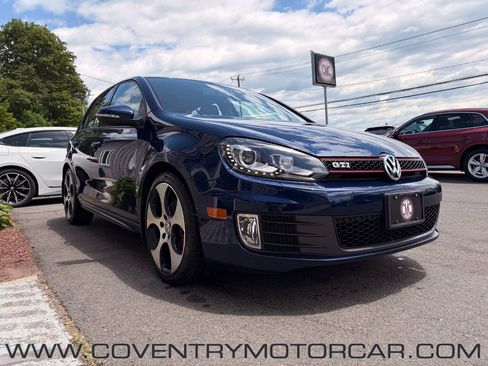 Used 2012 Volkswagen Golf 4-Door FWD image 4