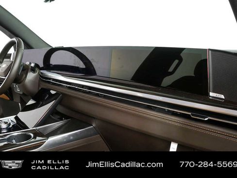 New 2026 Cadillac Escalade Luxury w/ Touring Package AWD/4WD image 24