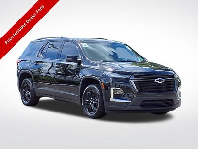 Used 2023 Chevrolet Traverse LS w/ Midnight/Sport Edition