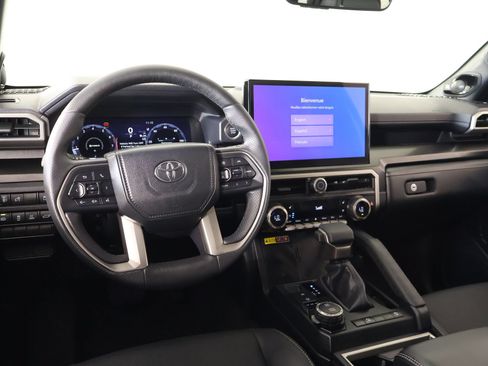 Used 2026 Toyota 4Runner Limited AWD/4WD image 2