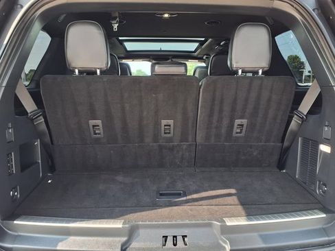 Certified 2024 Lincoln Navigator Reserve AWD/4WD image 25