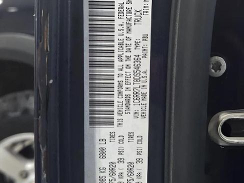 Used 2013 RAM 1500 Big Horn image 29