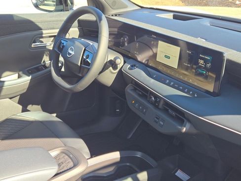 New 2026 Nissan Leaf Platinum+ w/ Cargo Package (Platinum+) image 7