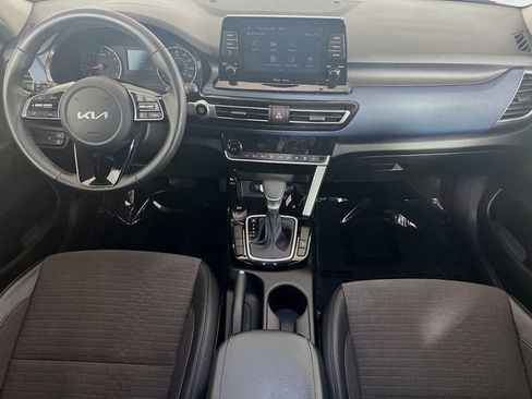 Used 2023 Kia Seltos S FWD image 20