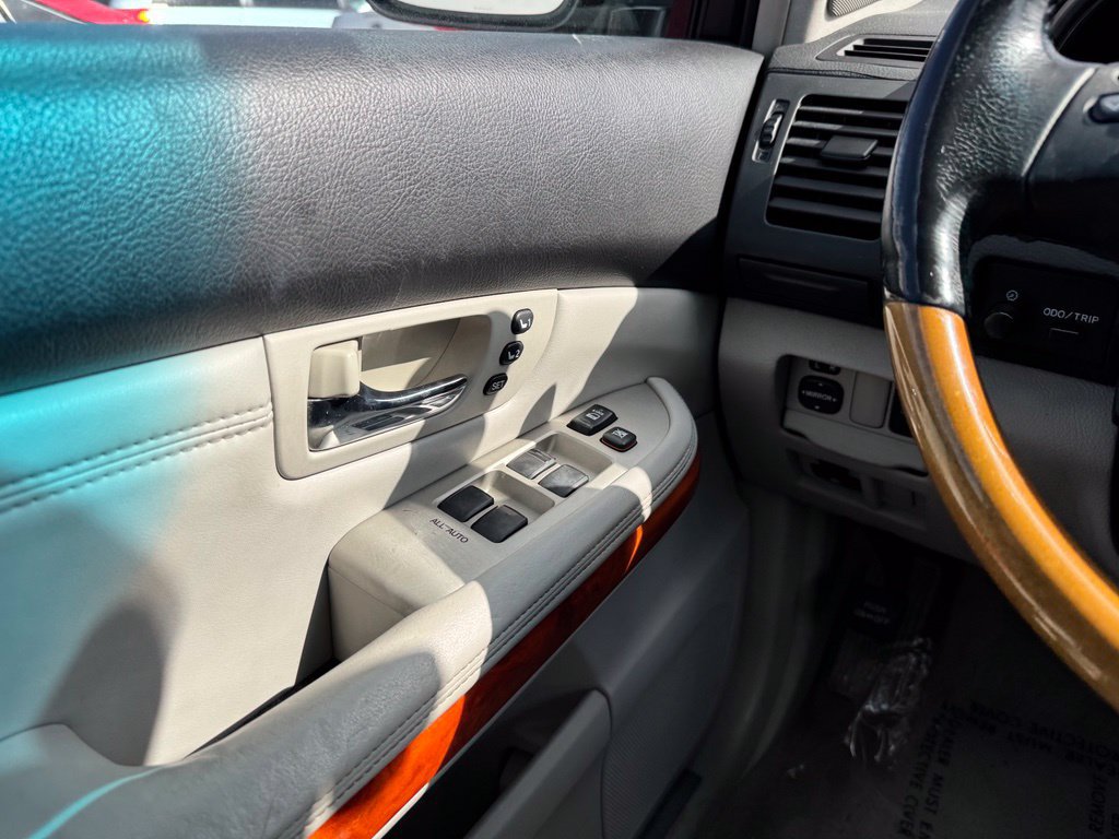Used 2005 Lexus RX 330 AWD image 31