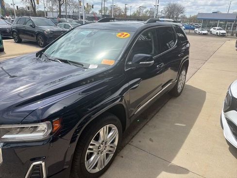 Used 2021 GMC Acadia Denali w/ Denali Technology Package AWD/4WD image 4