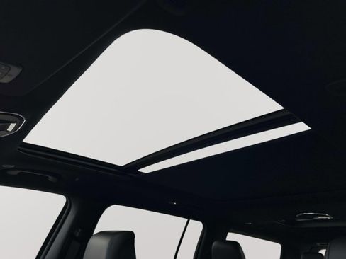 New 2026 Jeep Grand Wagoneer 4WD image 8