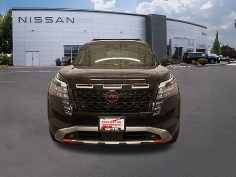 New 2026 Nissan Pathfinder Rock Creek w/ Rock Creek Premium Package AWD/4WD image 7