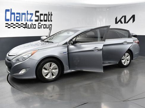 Used 2015 Hyundai Sonata Hybrid FWD image 26