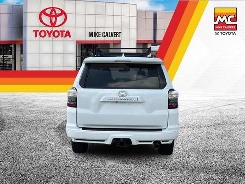 Used 2023 Toyota 4Runner TRD Sport w/ Technology Package AWD/4WD image 4