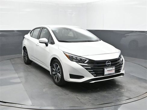 New 2025 Nissan Versa SV w/ Lighting Package image 22