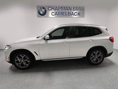 Used 2024 BMW X3 sDrive30i w/ Convenience Package w/ZPA RWD image 3