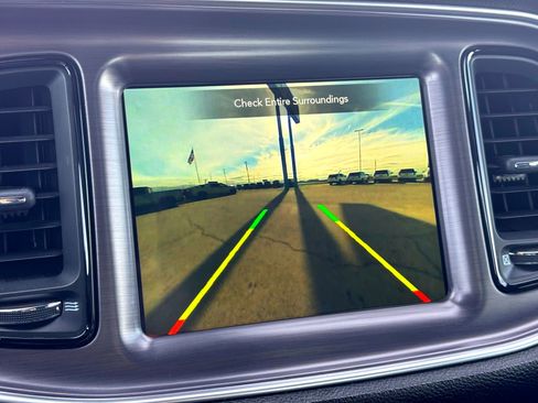 Used 2018 Dodge Challenger R/T Plus image 30