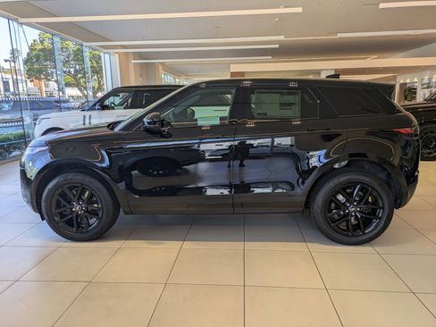 New 2026 Land Rover Range Rover Evoque S AWD/4WD image 8