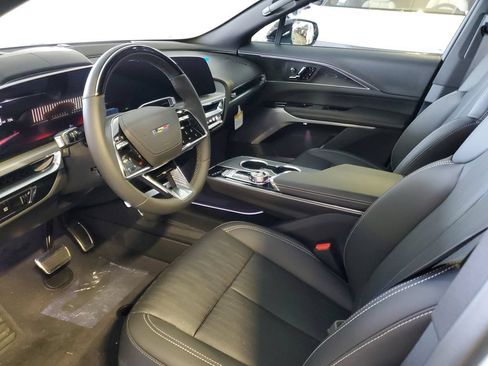New 2026 Cadillac Lyriq V AWD/4WD image 15