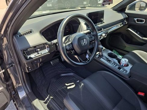 Used 2024 Honda Civic Sport image 4