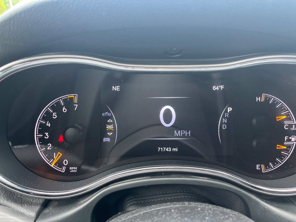 Used 2021 Jeep Grand Cherokee Limited AWD/4WD image 11