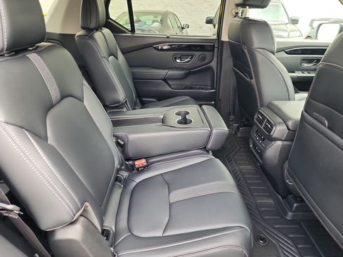 Certified 2024 Honda Pilot EX-L image 13