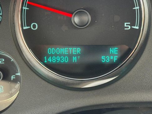 Used 2013 GMC Sierra 2500 Denali w/ Suspension Package, Off-Road image 21