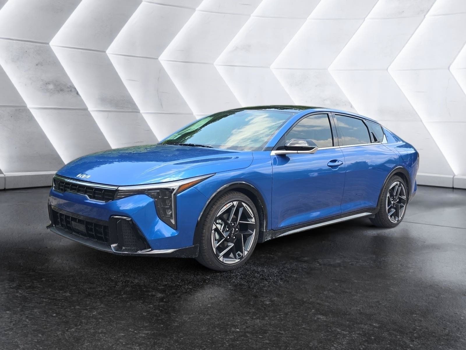 New 2026 Kia K4 GT-Line FWD image 1