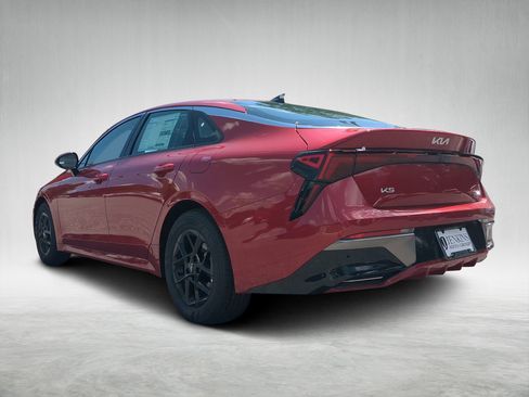 New 2025 Kia K5 LXS image 5