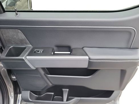 Used 2024 Ford F150 XLT image 23