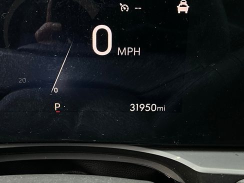 Used 2025 Buick Envista Preferred image 36