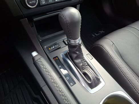 Used 2021 Acura ILX w/ Premium Package image 16