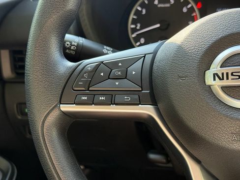 Used 2022 Nissan Sentra S FWD image 17