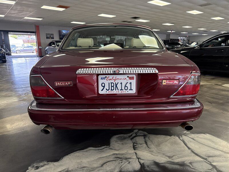 Used 1997 Jaguar XJ Vanden Plas RWD image 5