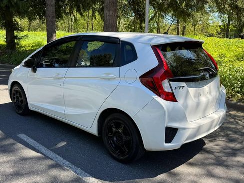 Used 2016 Honda Fit LX image 18