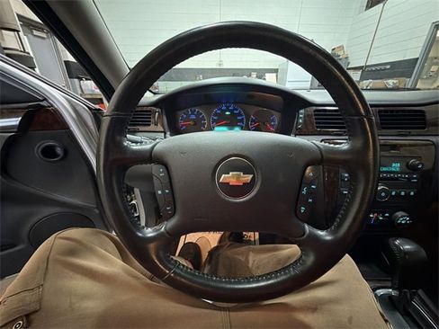 Certified 2013 Chevrolet Impala LT image 14