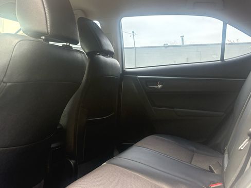 Used 2015 Toyota Corolla S Premium image 28