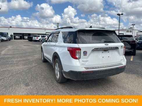 Used 2021 Ford Explorer XLT AWD/4WD image 4