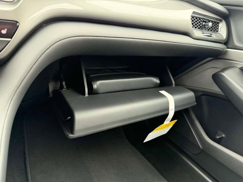 Used 2025 Acura Integra image 30