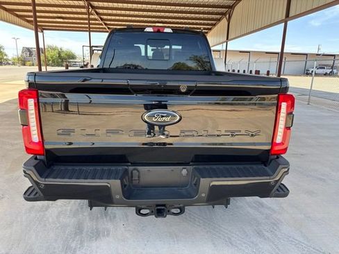 Used 2025 Ford F250 Lariat w/ Lariat Ultimate Package AWD/4WD image 7