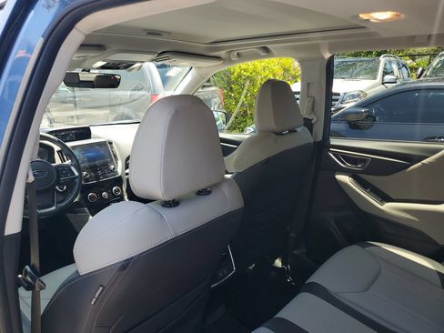 Used 2019 Subaru Forester Limited AWD/4WD image 13