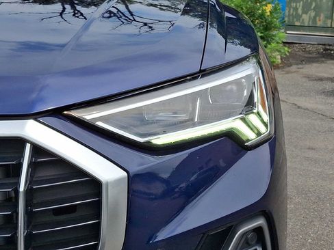 Used 2023 Audi Q3 2.0T Premium Plus w/ Premium Plus Package AWD/4WD image 34