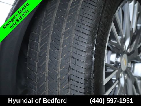 Used 2026 Chevrolet Traverse LT AWD/4WD image 36