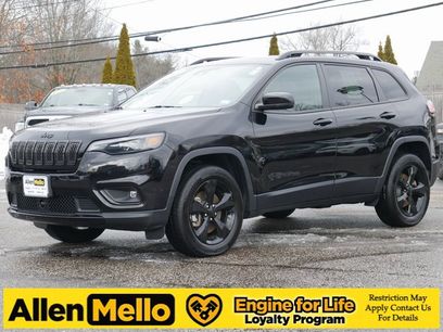 Used 2023 Jeep Cherokee Altitude Lux w/ Lux Elite Package