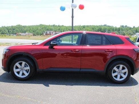 Certified 2024 Honda Prologue EX image 2