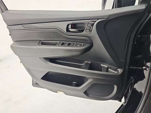Certified 2023 Honda Odyssey Touring image 45